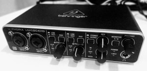 Behringer UMC204HD